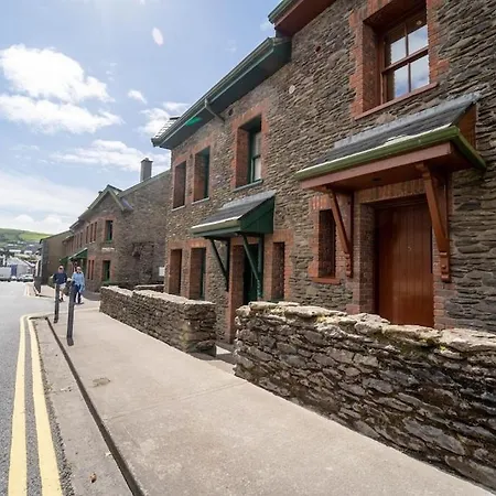 بيت للعطل Burnham View