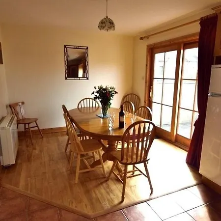 بيت للعطل Burnham View دينغل